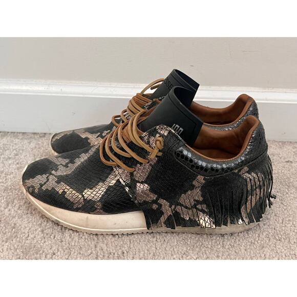 ESSEutESSE Metallic Python Print Lamb Leather Fringe Running Sneaker Black 39 - Picture 11 of 13